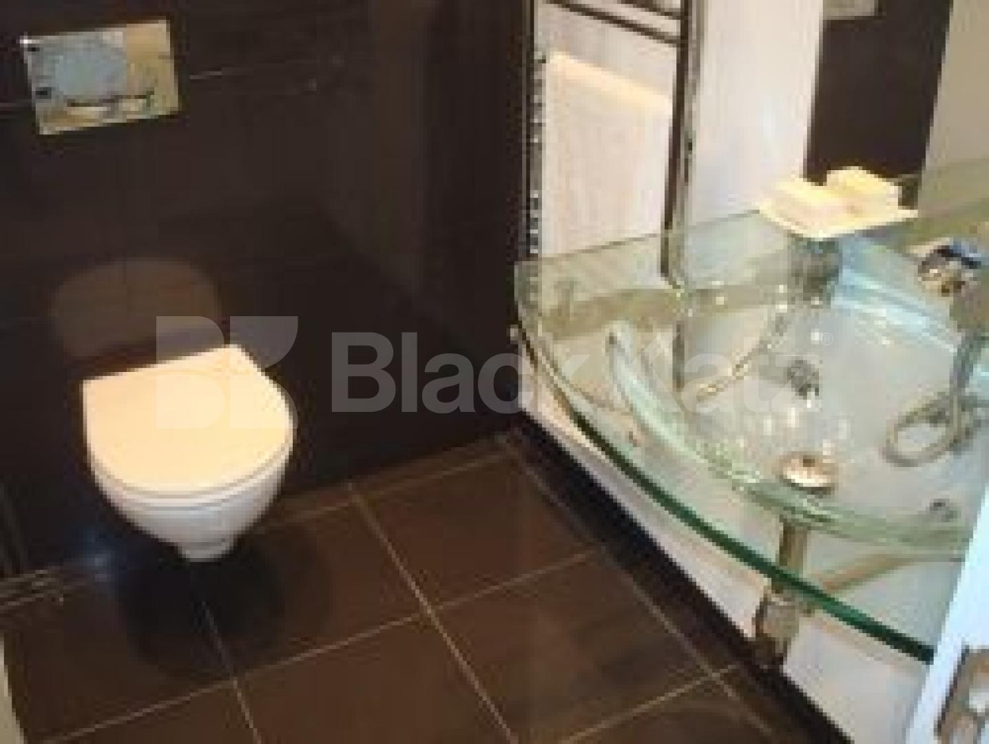 			MUST SEE !!!!!!!, 3 Bedroom, 1 bath, 1 reception House			 St Johns Way, Archway